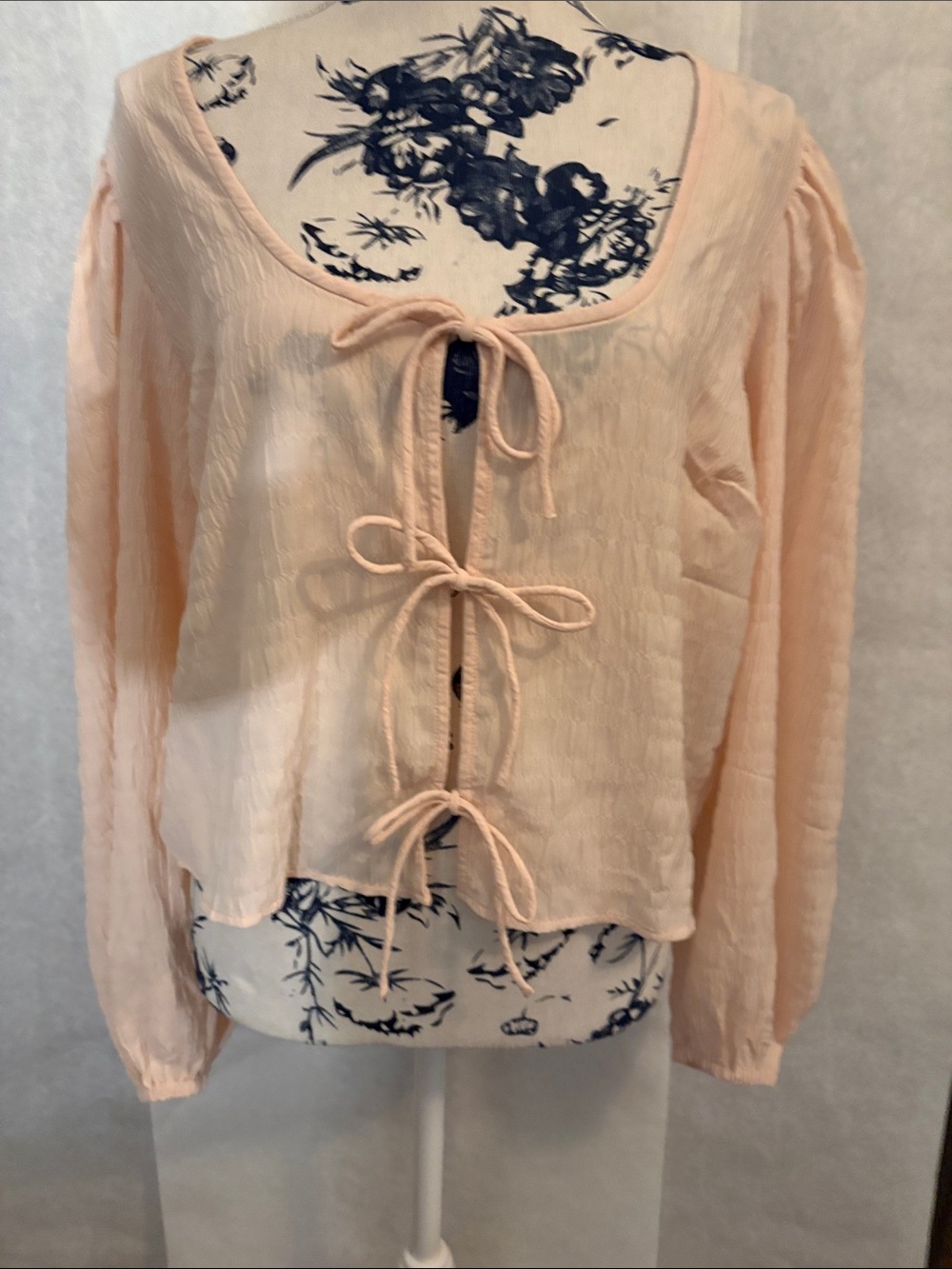 Levi's Peach Tie-Front Long-Sleeve Blouse
